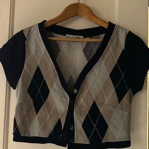 Almost Famous No Sleeve Shirt Vest